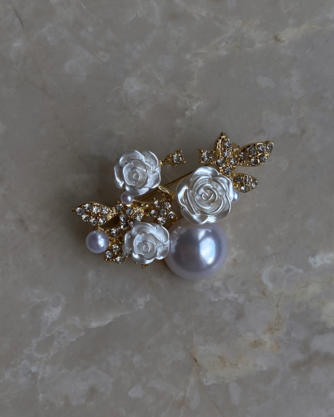 Çiçekli Taşlı Broş