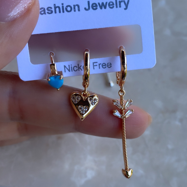 Altın Kaplama Mavi Taşlı Kalp Üçlü Set Küpe