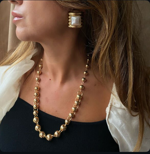 Marka Model Kare İnci Küpe